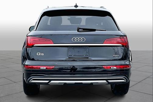 2023 Audi Q5 40 Premium