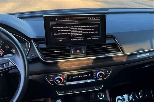 2022 Audi Q5 45 S line Premium Plus