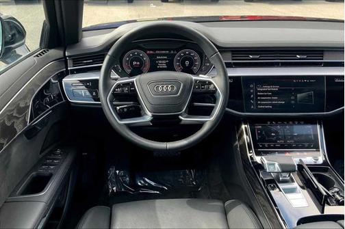 2023 Audi A8 L 55 TFSI quattro Tiptronic
