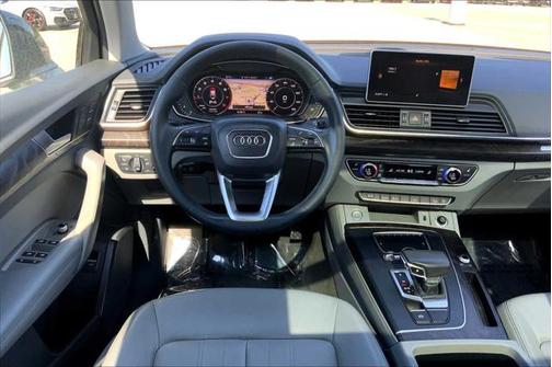 2019 Audi Q5 2.0T Premium Plus