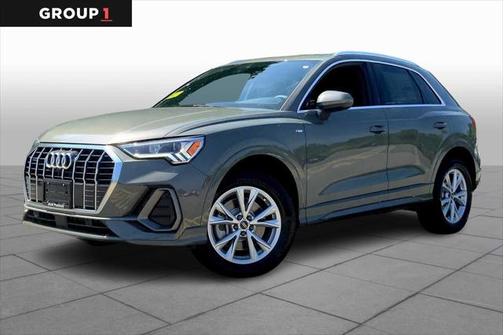 2025 Audi Q3 45 S line Premium Plus