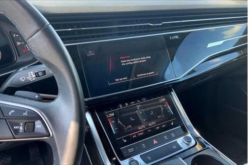 2022 Audi Q7 55 Premium Plus