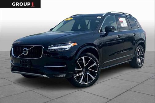2019 Volvo XC90 T6 Momentum