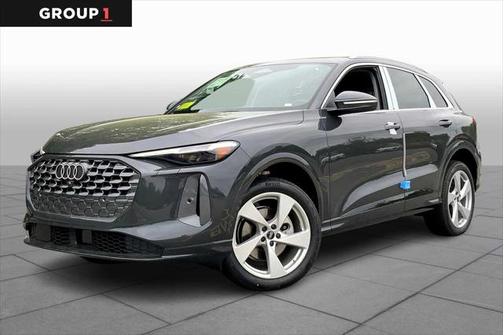 2025 Audi Q5 Premium Plus
