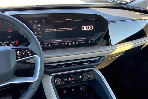 2025 Audi Q5 Premium Plus TFSI quattro S tronic