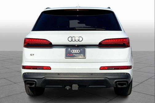 2025 Audi Q7 55 Premium Plus