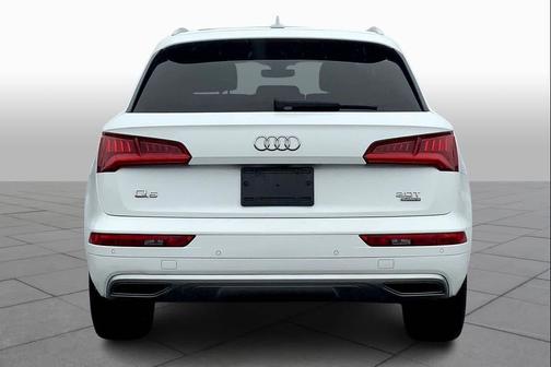 2018 Audi Q5 2.0T Premium Plus