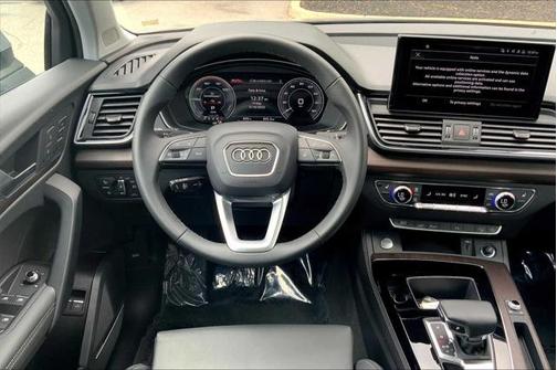 2024 Audi Q5 55 S line Premium Plus