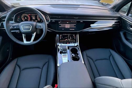 2026 Audi Q7 55 Premium Plus