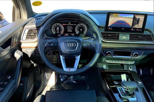 2024 Audi Q5 55 S line Prestige