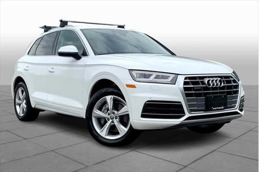 2020 Audi Q5 45 Premium Plus
