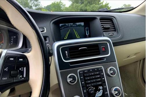 2015 Volvo V60 T5 Premier