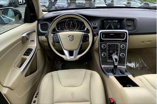 2015 Volvo V60 T5 Premier