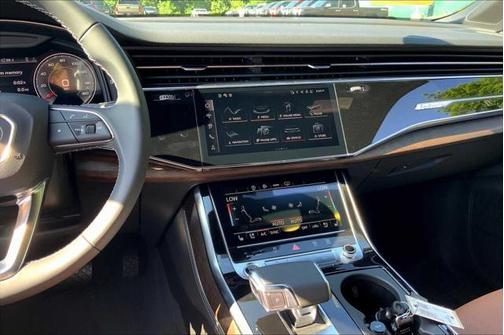 2025 Audi Q7 55 Premium Plus