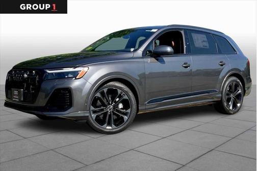 2025 Audi Q7 55 Premium Plus