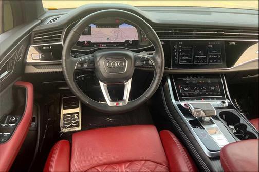 2025 Audi SQ7 4.0T Premium Plus