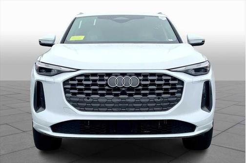 2025 Audi Q5 Premium