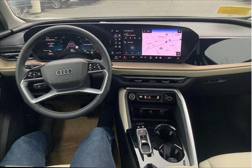 2025 Audi Q5 Premium