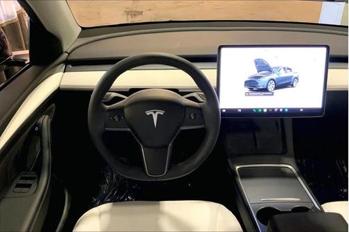 2024 Tesla Model Y Long Range Dual Motor All-Wheel Drive