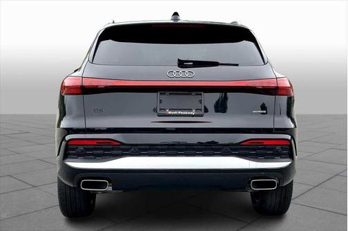 2025 Audi Q5 Premium