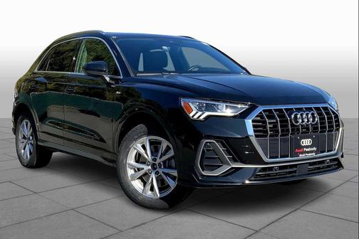 2022 Audi Q3 45 S line Premium Plus