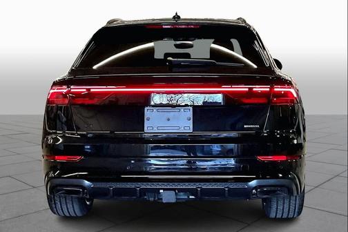 2025 Audi Q8 55 Prestige