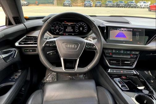 2023 Audi e-tron GT Premium Plus quattro