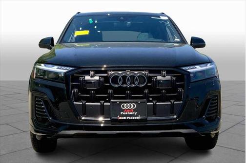 2025 Audi Q7 55 Prestige