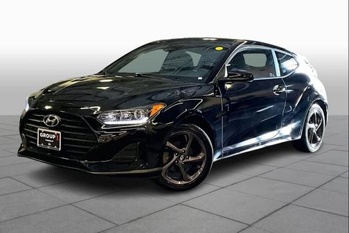 2019 Hyundai Veloster 2