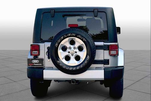 2013 Jeep Wrangler Sahara