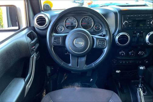 2013 Jeep Wrangler Sahara