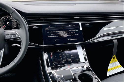 2025 Audi Q7 55 Premium Plus