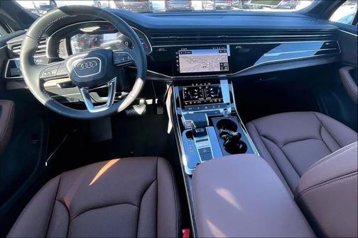 2026 Audi Q7 45 Premium Plus