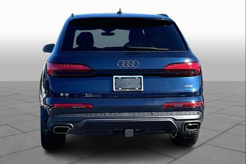 2026 Audi Q7 45 Premium Plus