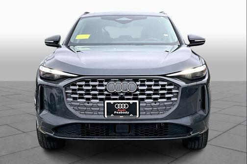 2025 Audi Q5 Premium TFSI quattro S tronic