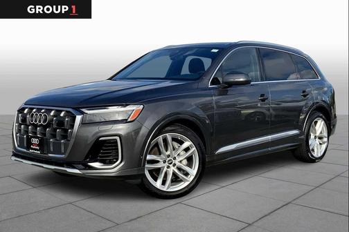 2025 Audi Q7 55 Premium Plus