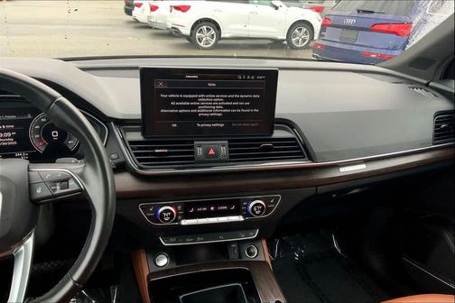2023 Audi Q5 40 Premium Plus