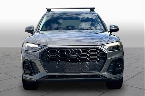 Chronos Gray Metallic 2023 Audi Q5 45 S line Premium Plus