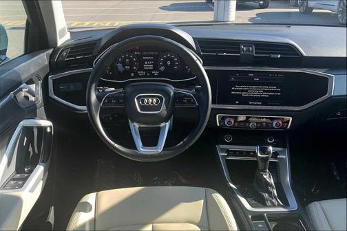 2022 Audi Q3 45 S line Premium Plus