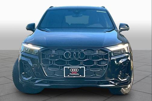 Mythos Black me 2026 Audi Q7 55 Premium Plus