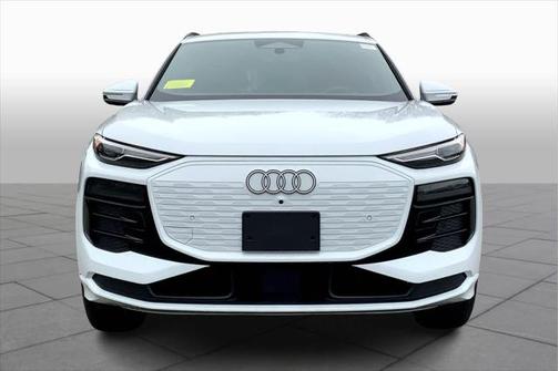 2025 Audi Q6 e-tron Premium quattro