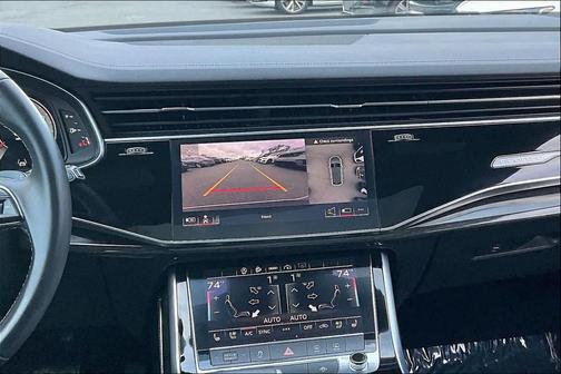 2024 Audi Q8 55 Premium Plus