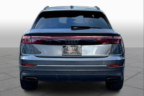 2024 Audi Q8 55 Premium Plus