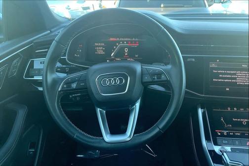 2025 Audi Q8 55 Premium Plus