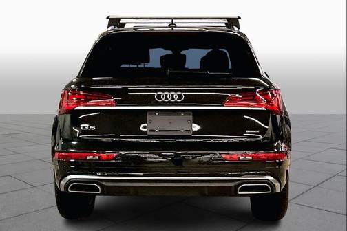 2023 Audi Q5 45 S line Premium