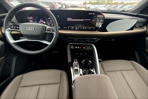 2025 Audi Q5 Premium TFSI quattro S tronic