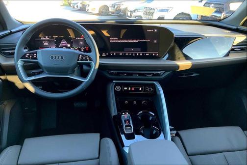 2025 Audi Q5 Premium Plus TFSI quattro S tronic