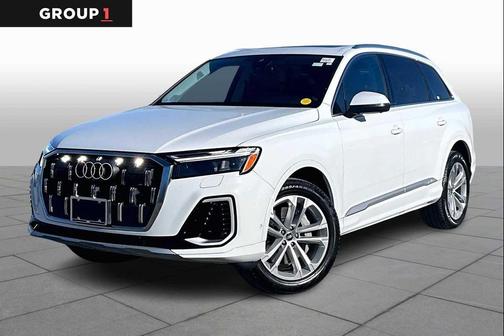 2025 Audi Q7 55 Premium Plus
