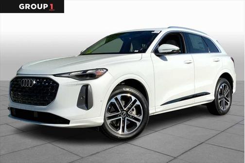 2025 Audi Q5 Premium