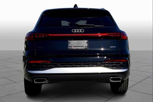 2025 Audi Q5 Premium